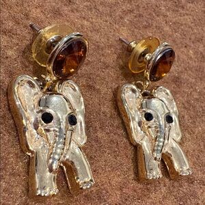 Vintage Gold Elephant Earrings New pierced Topaz Dome
